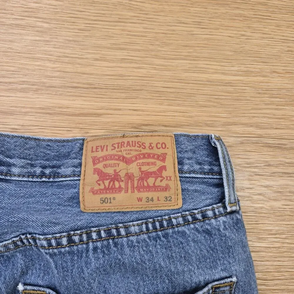 Levi’s 501 Jeans Mens 34x32 Button Fly Medium Wash Cowboy Stretch Denim Pants